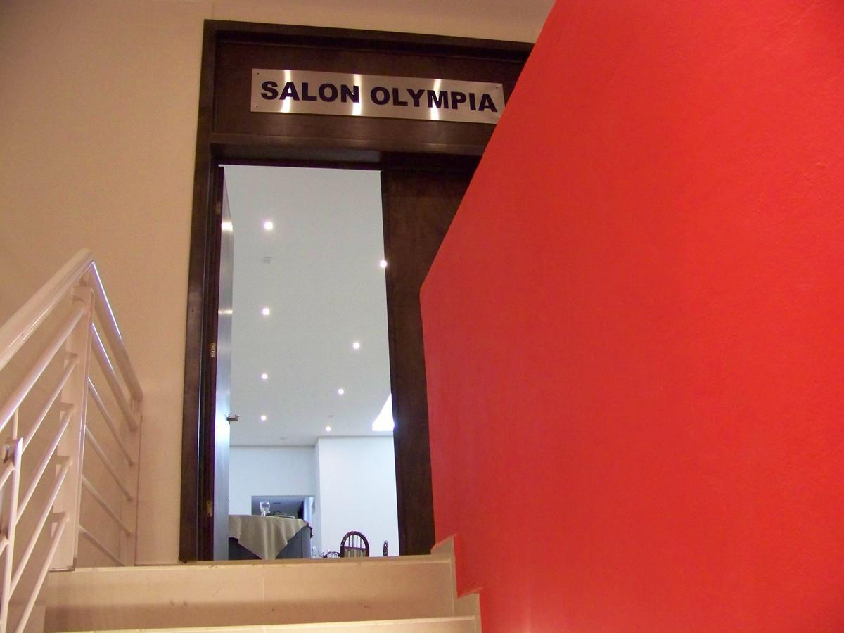 Hotel Oasis Heroica Caborca Екстериор снимка